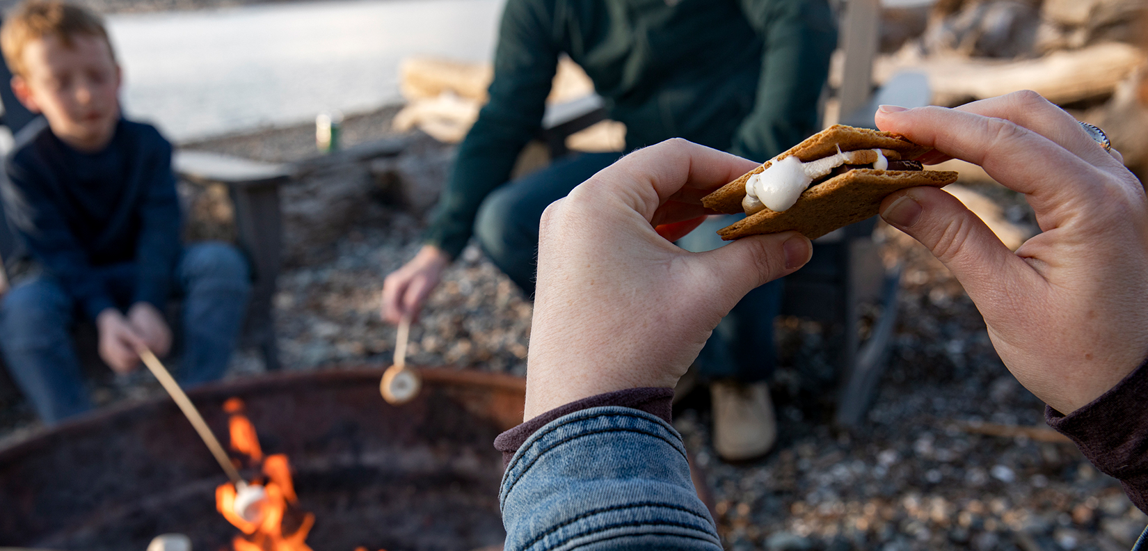 campfire smores